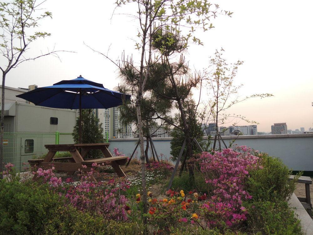 K-Guesthouse Sinchon 2 Seoul Exteriör bild