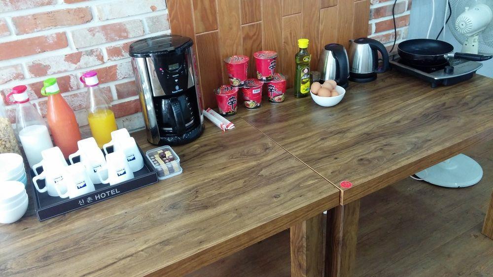 K-Guesthouse Sinchon 2 Seoul Exteriör bild